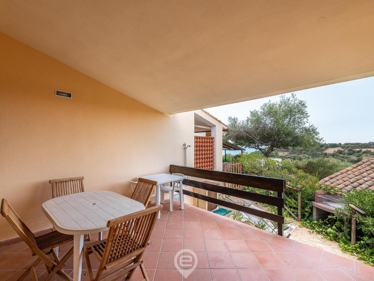 Porto Luna 25 - Hala Villa Villasimius Kültér fotó